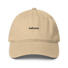 Tief geschnittene Baseball Cap: Personaliserbare Baseball Cap - Hall.one